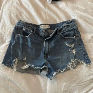 Abercrombie & Fitch Mid Rise Mom Shorts size 30